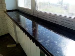 Підвіконня з лабрадориту
