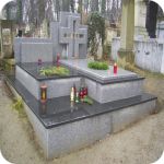 Пам'ятники з граніту